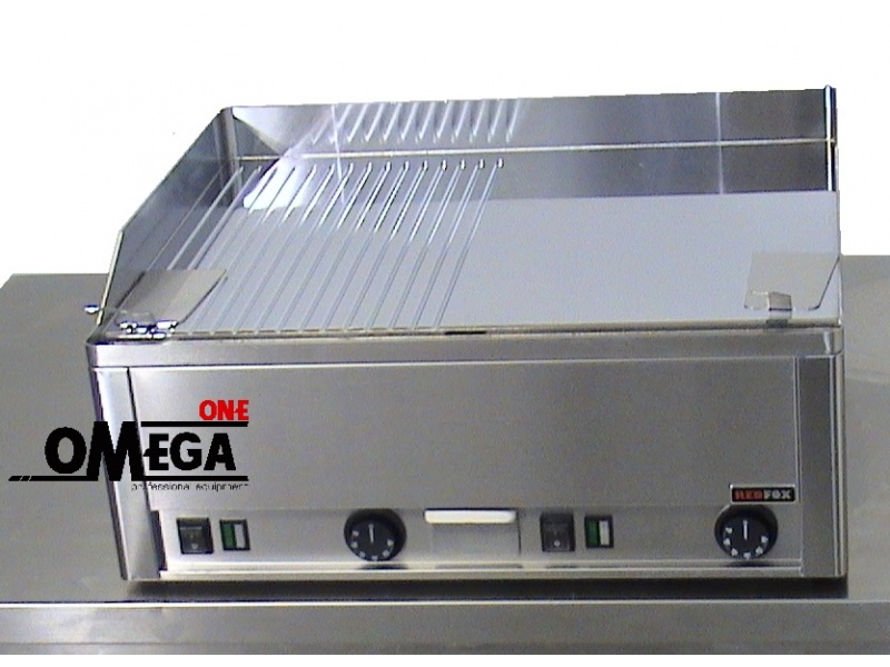 Electric Griddle Chrome Plates 1/2 Smooth and 1/2 Ribbed Surface
