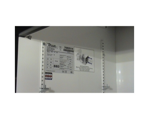 Glastürkühlschrank mit Umluft Omega One True