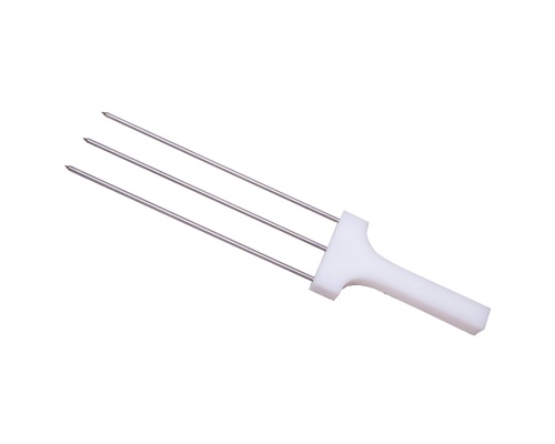 Stainless trident for meat perforation