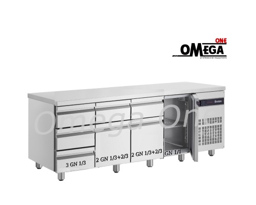Gastronomie Kühltisch mit Tür und Schubladen 2242 mm 
