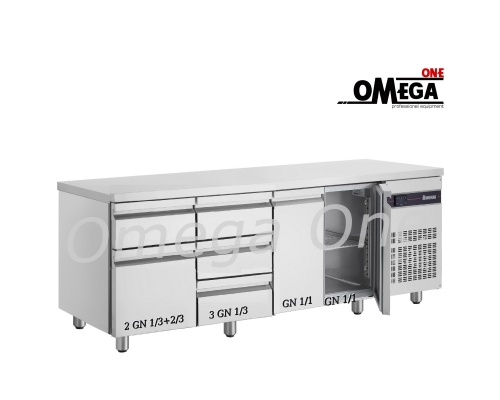 Gastronomie Kühltisch mit Tür und Schubladen 2242 mm 